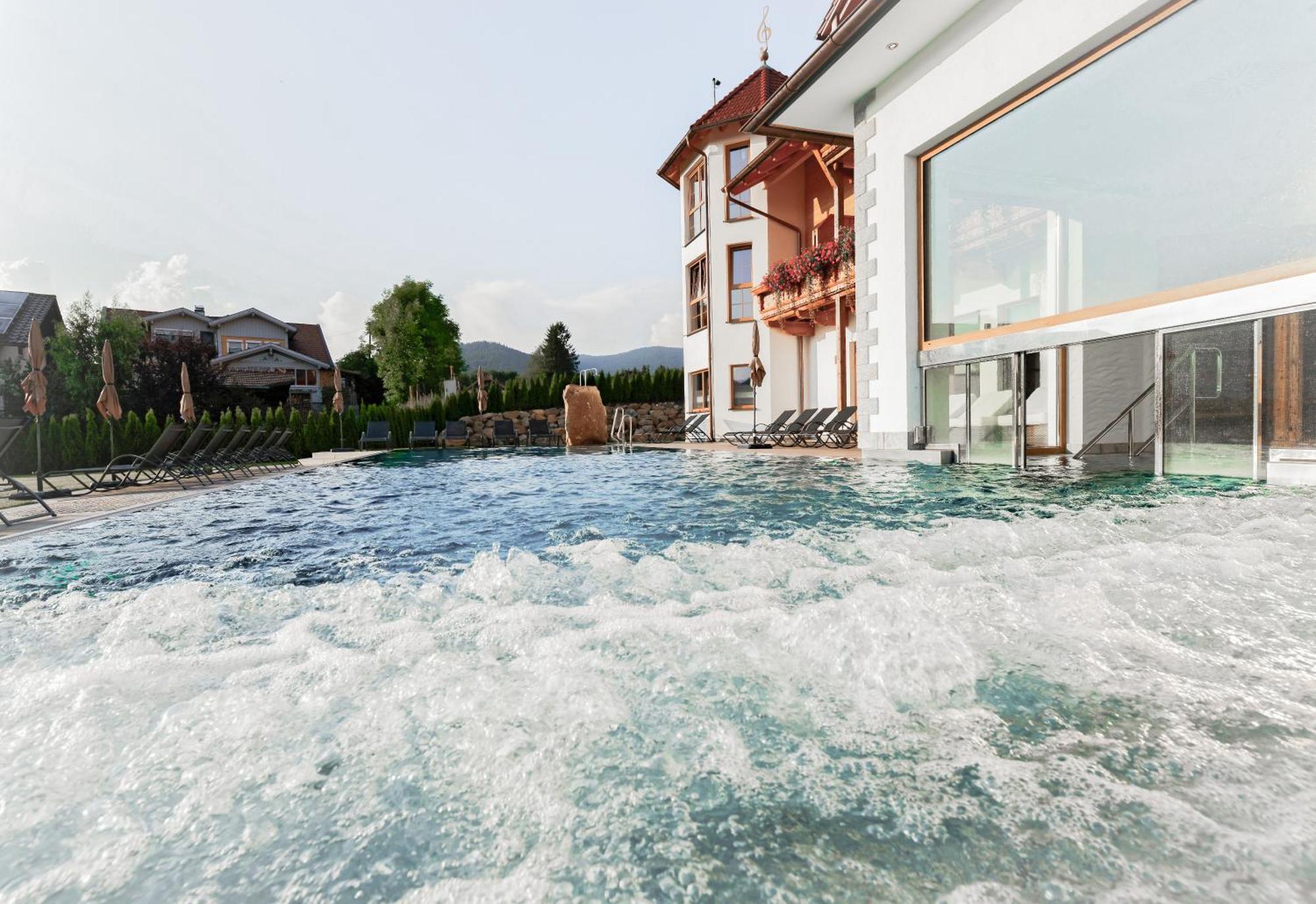 Wellness & Naturhotel Tonihof Langdorf  Экстерьер фото